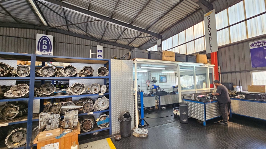 Commercial Property for Sale in Airport Industria Western Cape